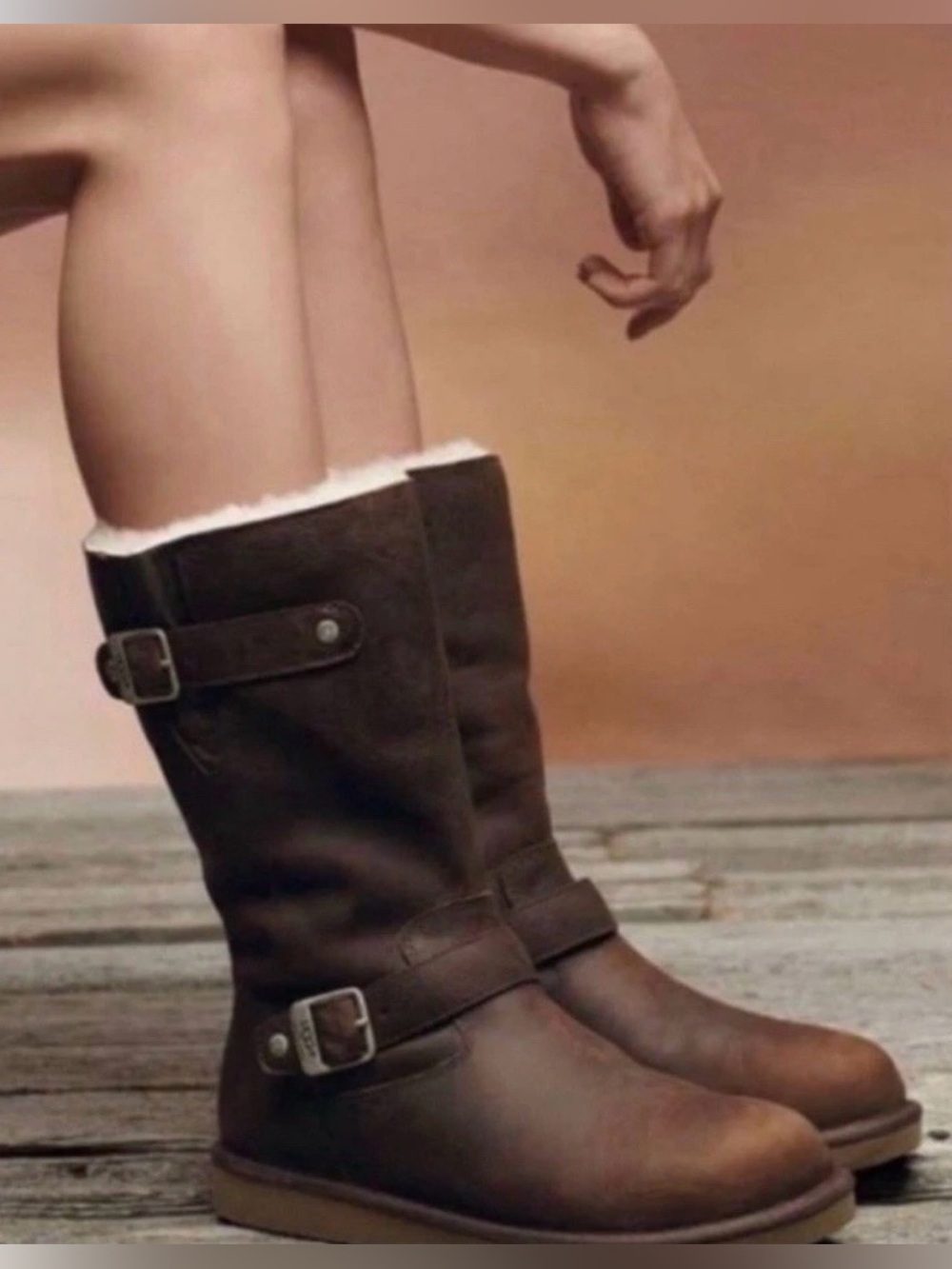 UGG 5678 Kensington Brown Leather Shearling Lined Buckle Moto Boots Women 9 Cozy